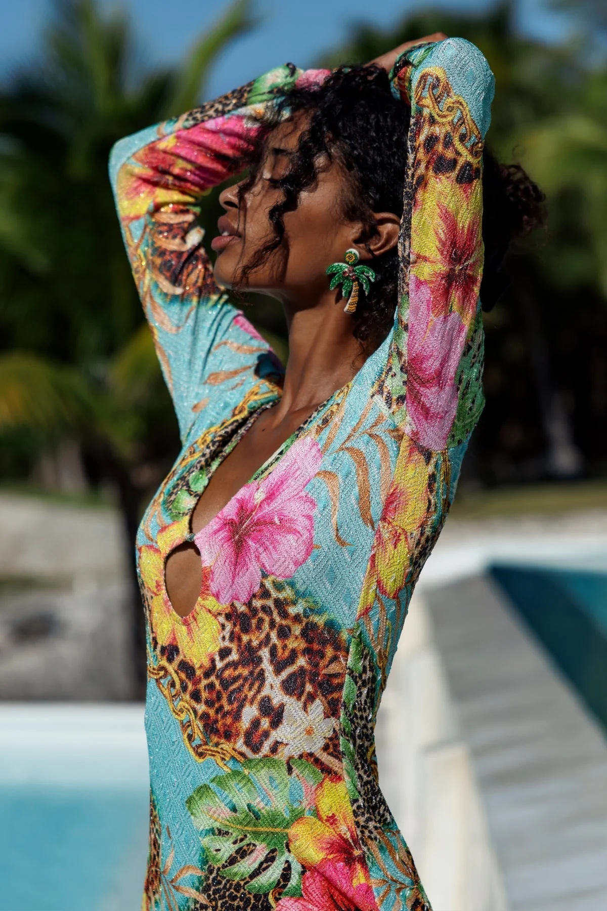 VISIONS OF PARADISE - Long Sleeve Keyhole Cut Out Maxi Dress - Image 4